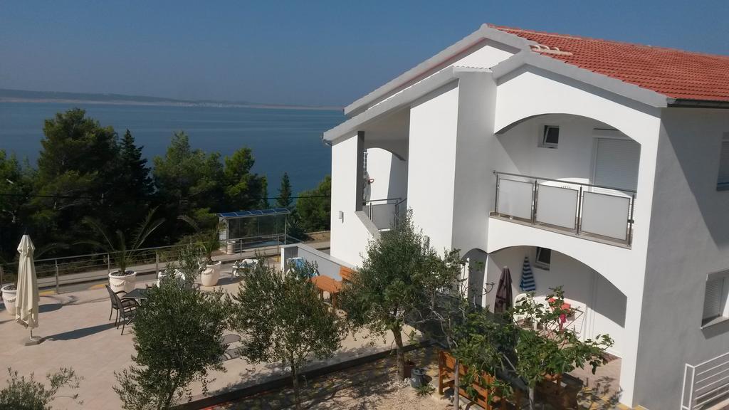 Apartmani Smiljanic Starigrad Paklenica Exterior foto