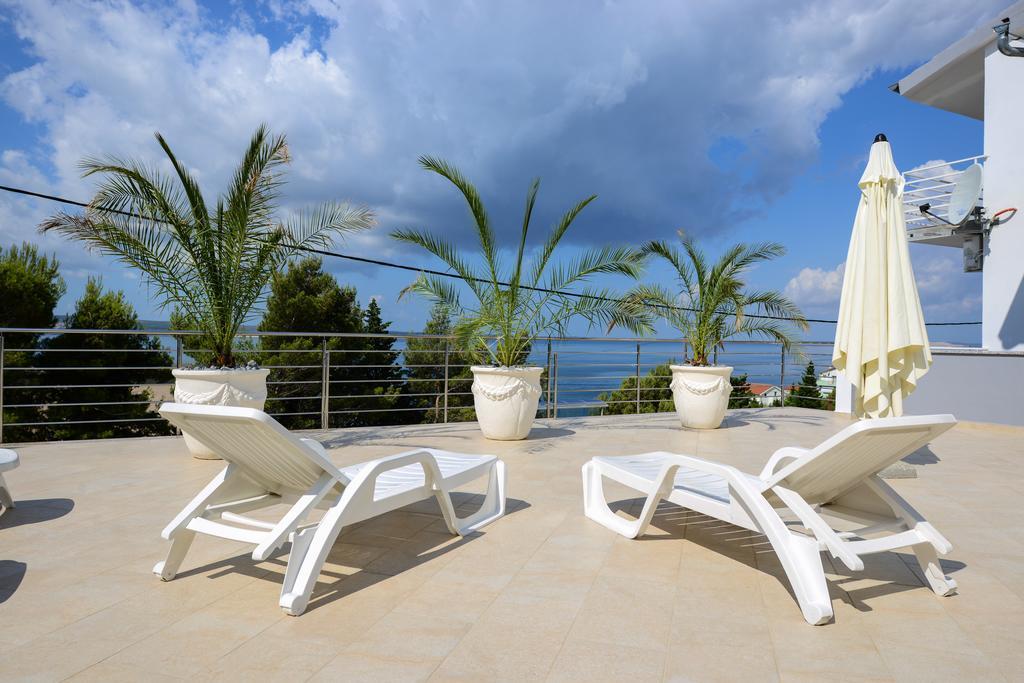 Apartmani Smiljanic Starigrad Paklenica Exterior foto