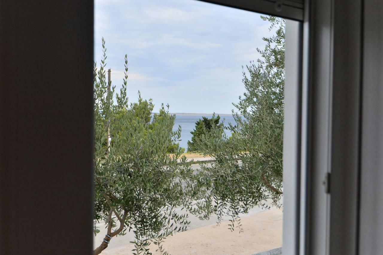 Apartmani Smiljanic Starigrad Paklenica Exterior foto