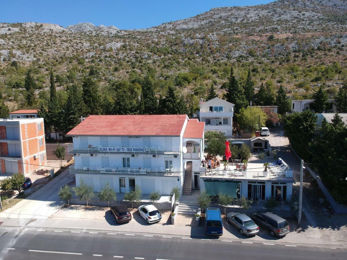 Apartmani Smiljanic Starigrad Paklenica Exterior foto